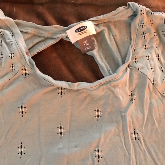 Old Navy open back tee - Picture 4 of 5